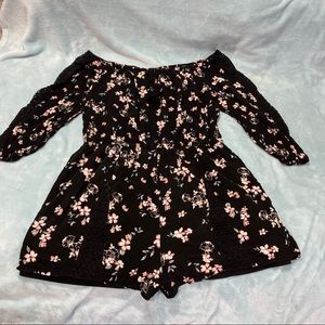 Xhilaration Black Floral Romper Balloon Sleeves